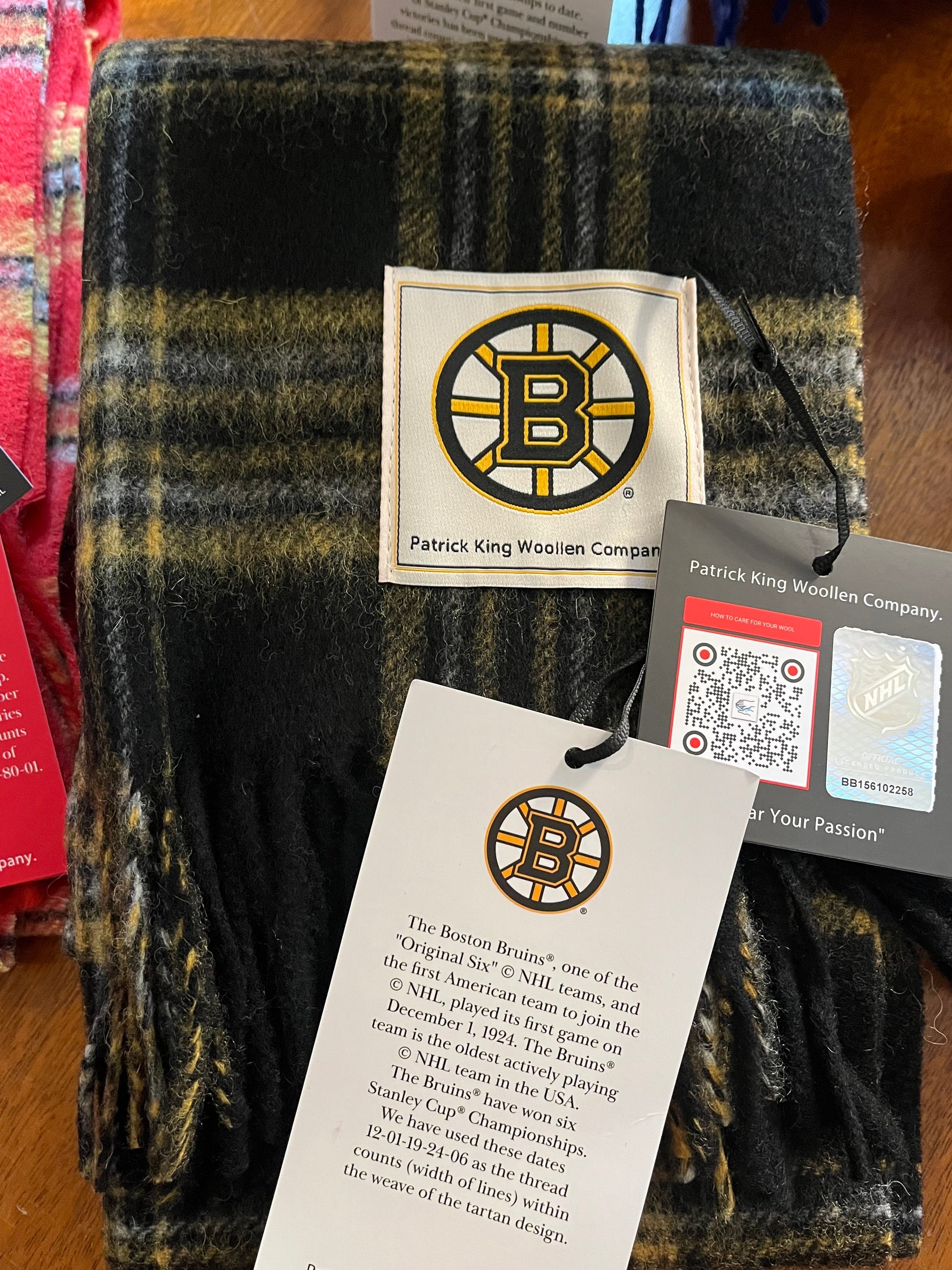 Boston Bruins NHL Lambswool Scarf