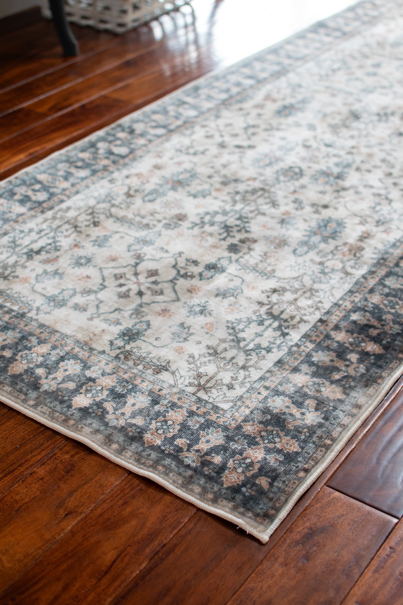 Bardot Cilantro Accent Rug