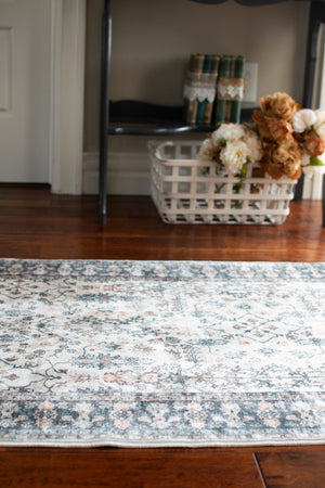 Bardot Cilantro Accent Rug