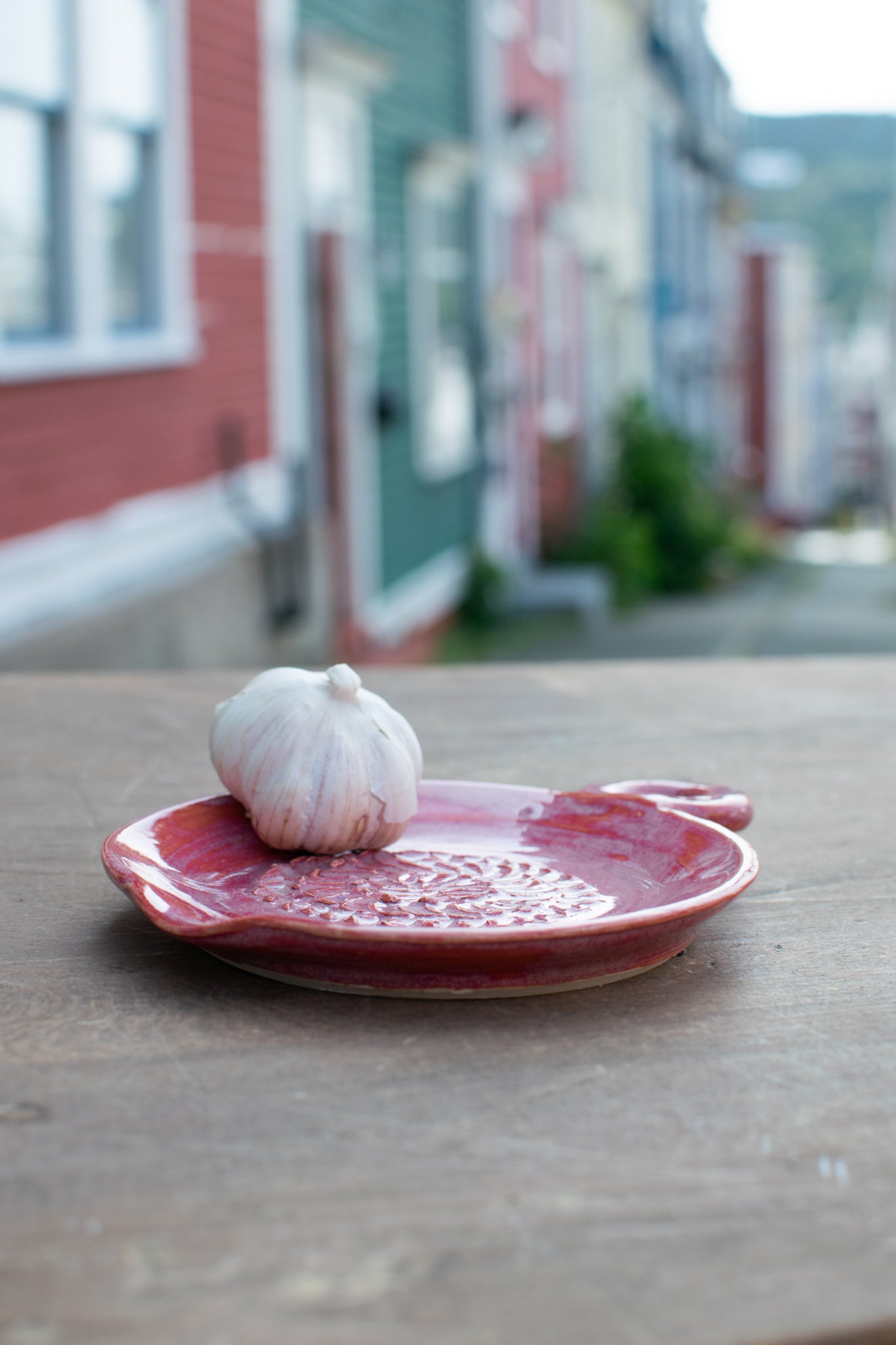 Garlic Plate- Handled