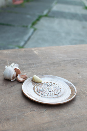 Garlic Grating Plate