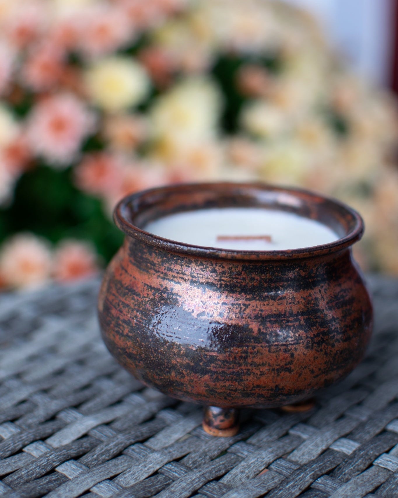 The Burnished Cauldron - Pottery Cauldron Candle