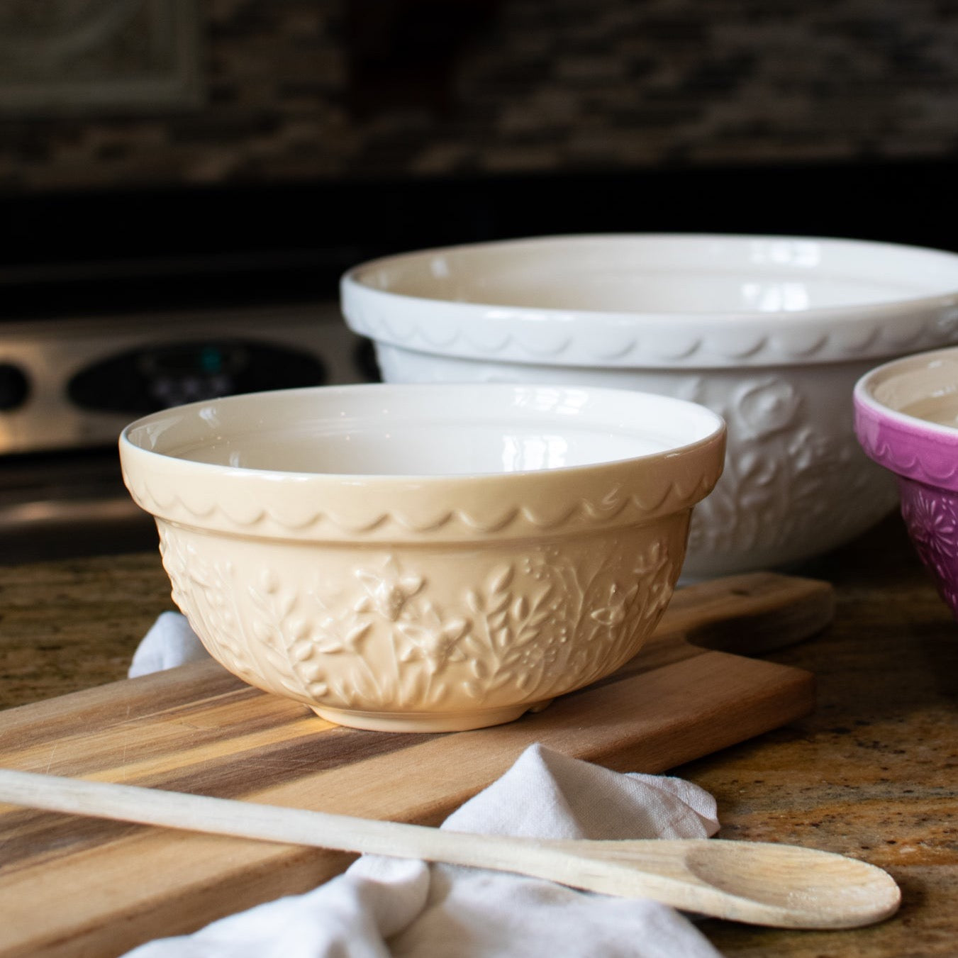 Mason Cash 'In the Meadow' - Yellow Daffodil (21cm)