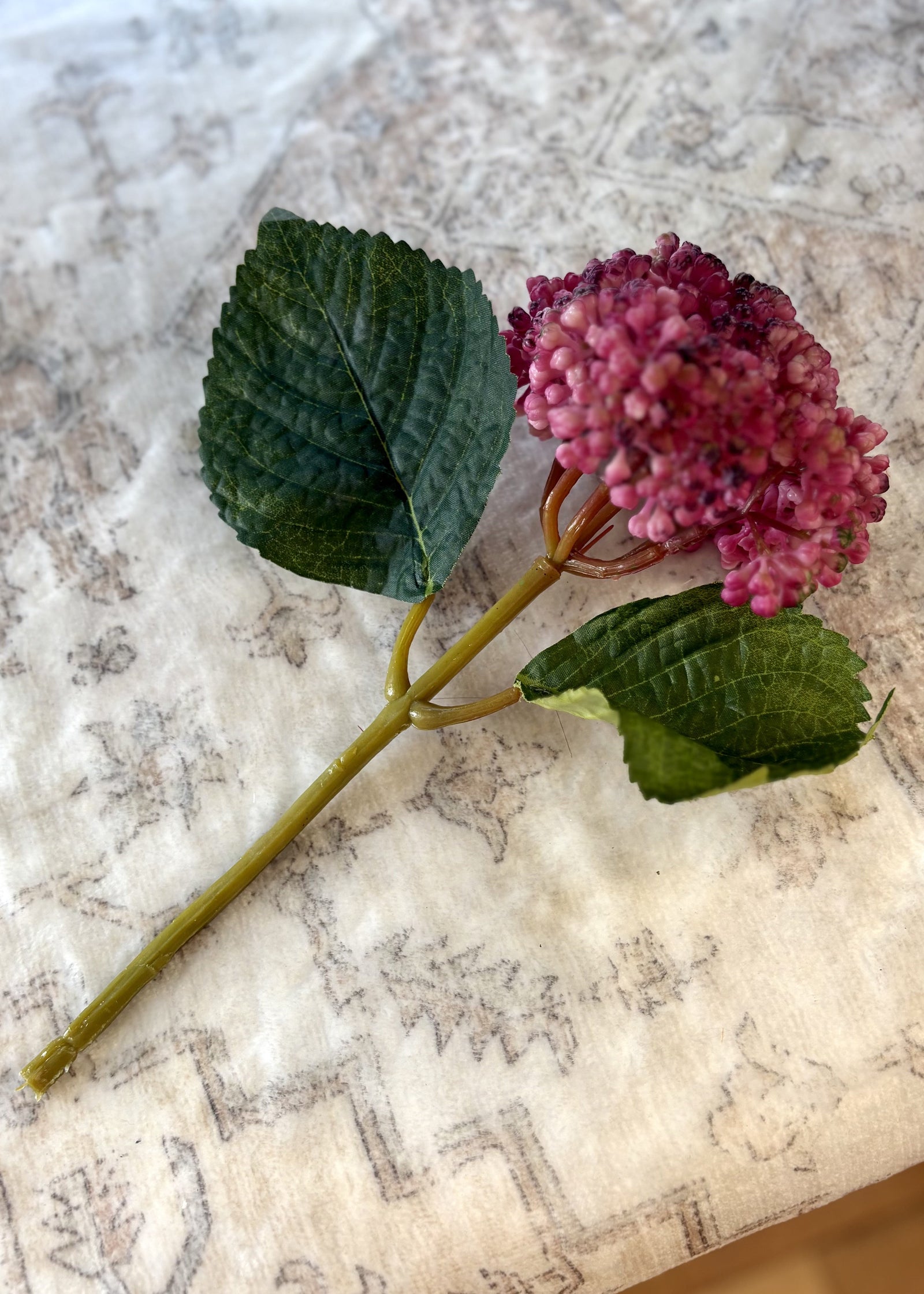 10" Seeded Hydrangea Stem - Rose