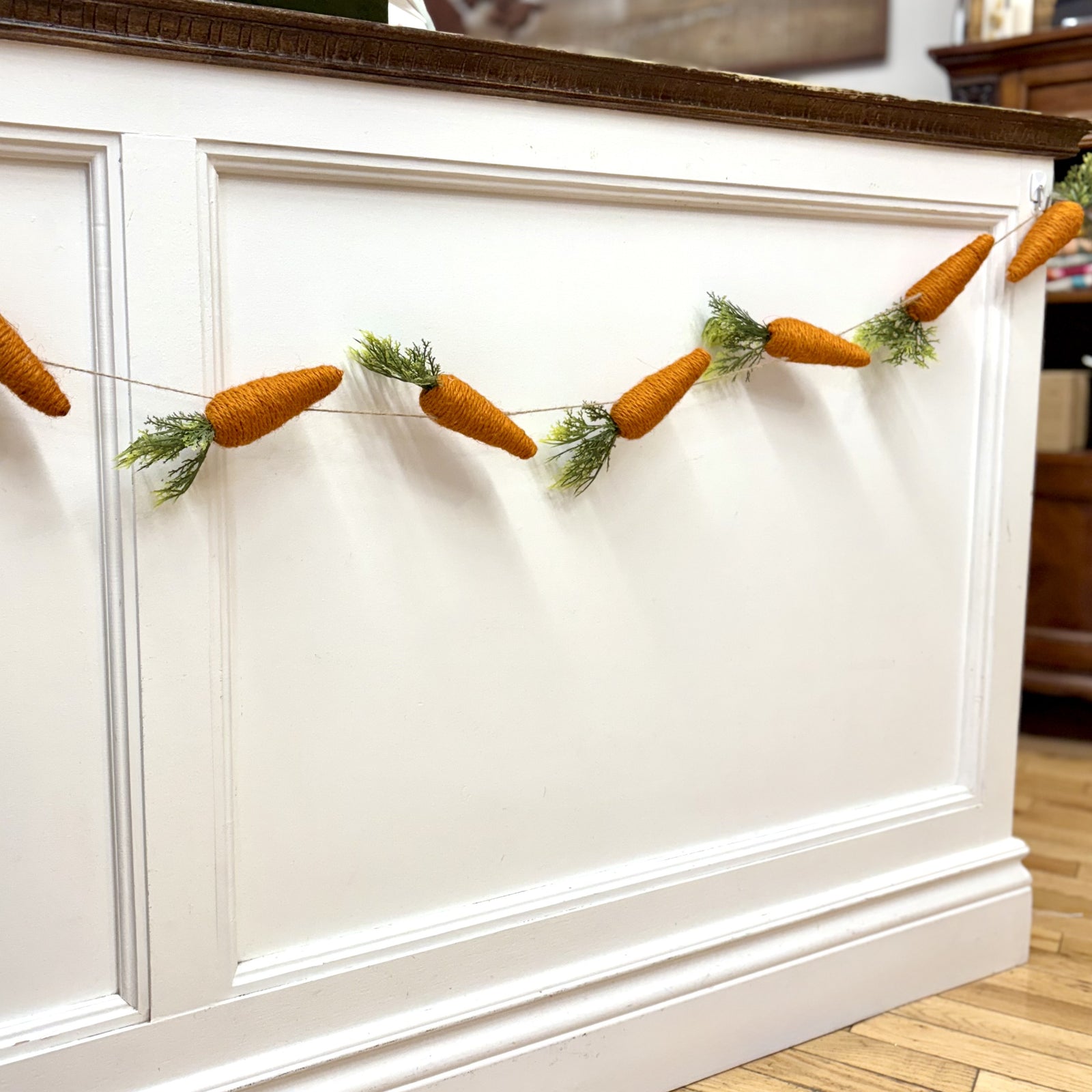 Jute Carrot Garland