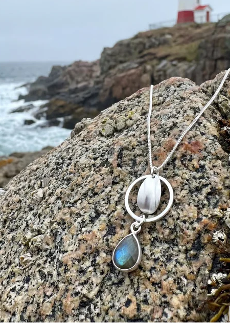 Mia Necklace