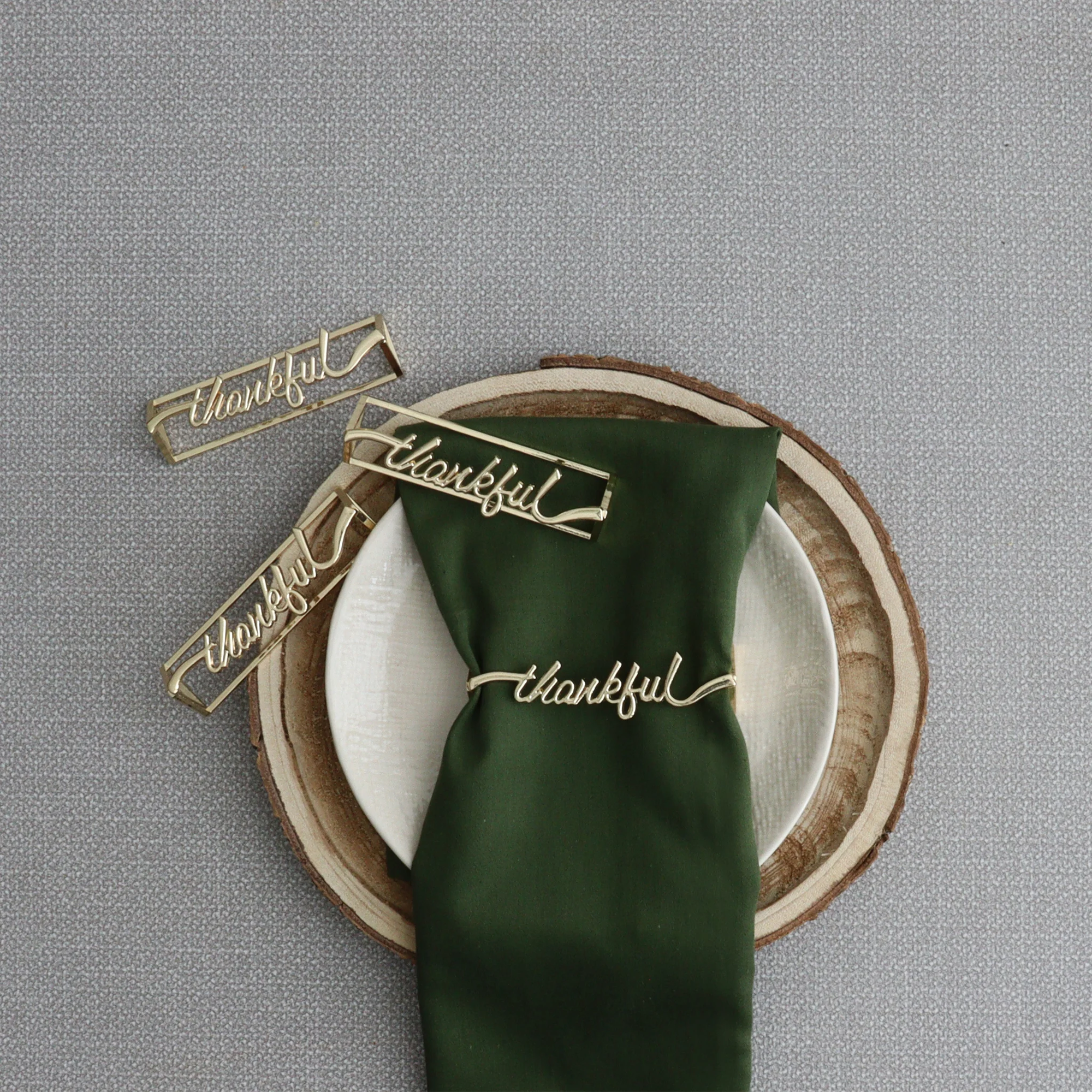 Gold 'Thankful'Napkin Rings - Set of 4