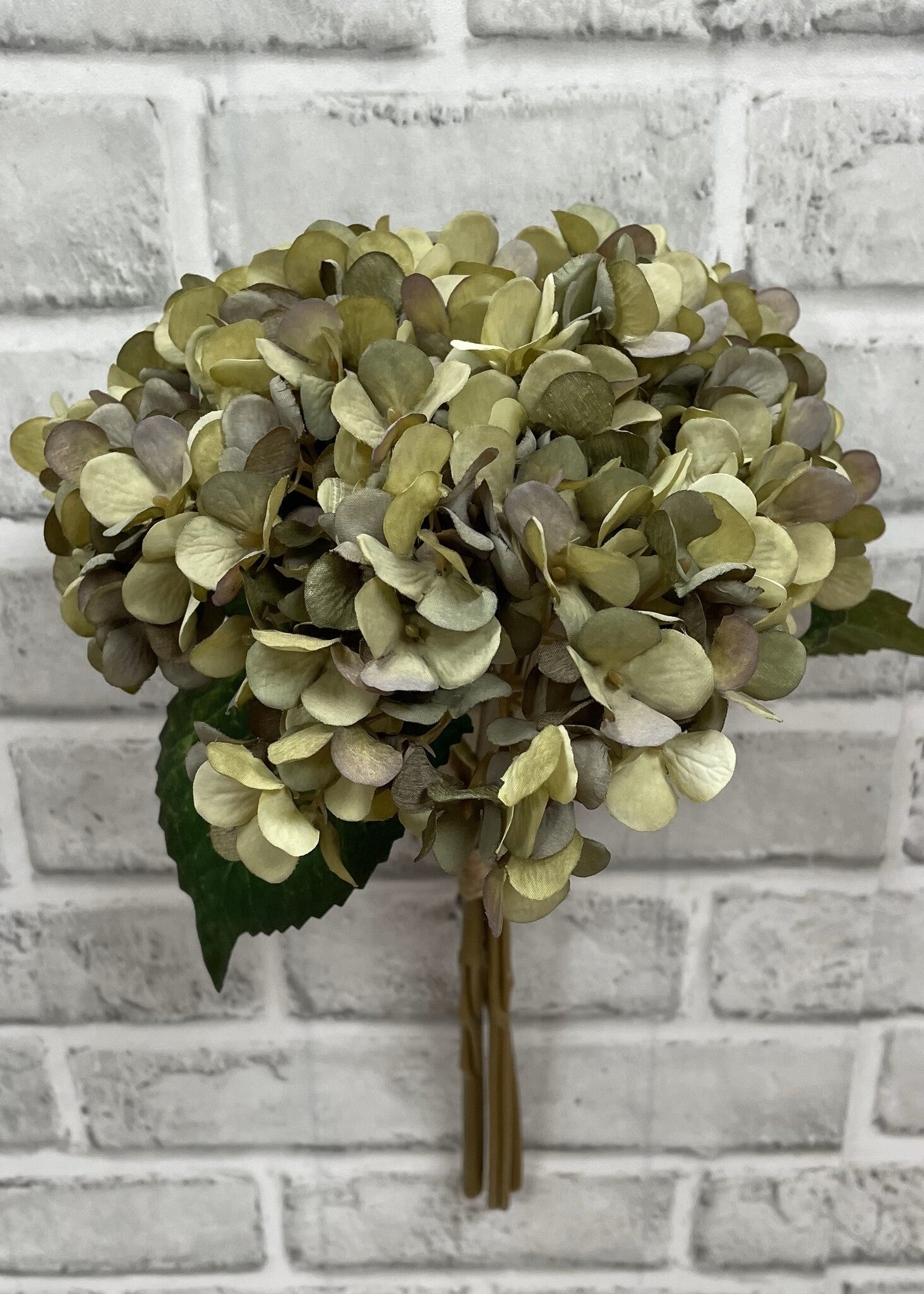 14" Green Hydrangea Bundle