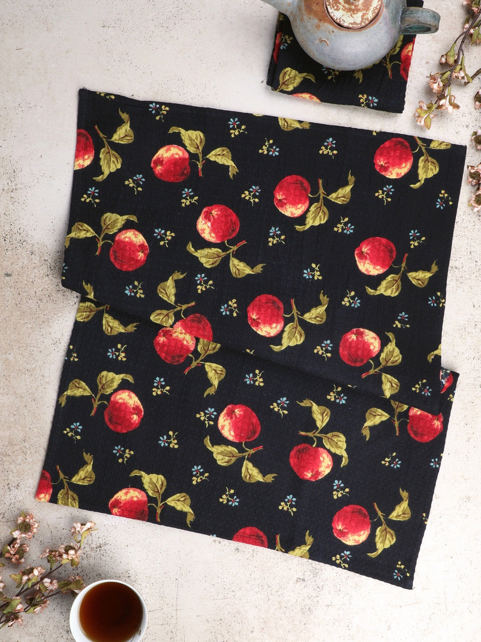 April Cornell Apple Tea Towel