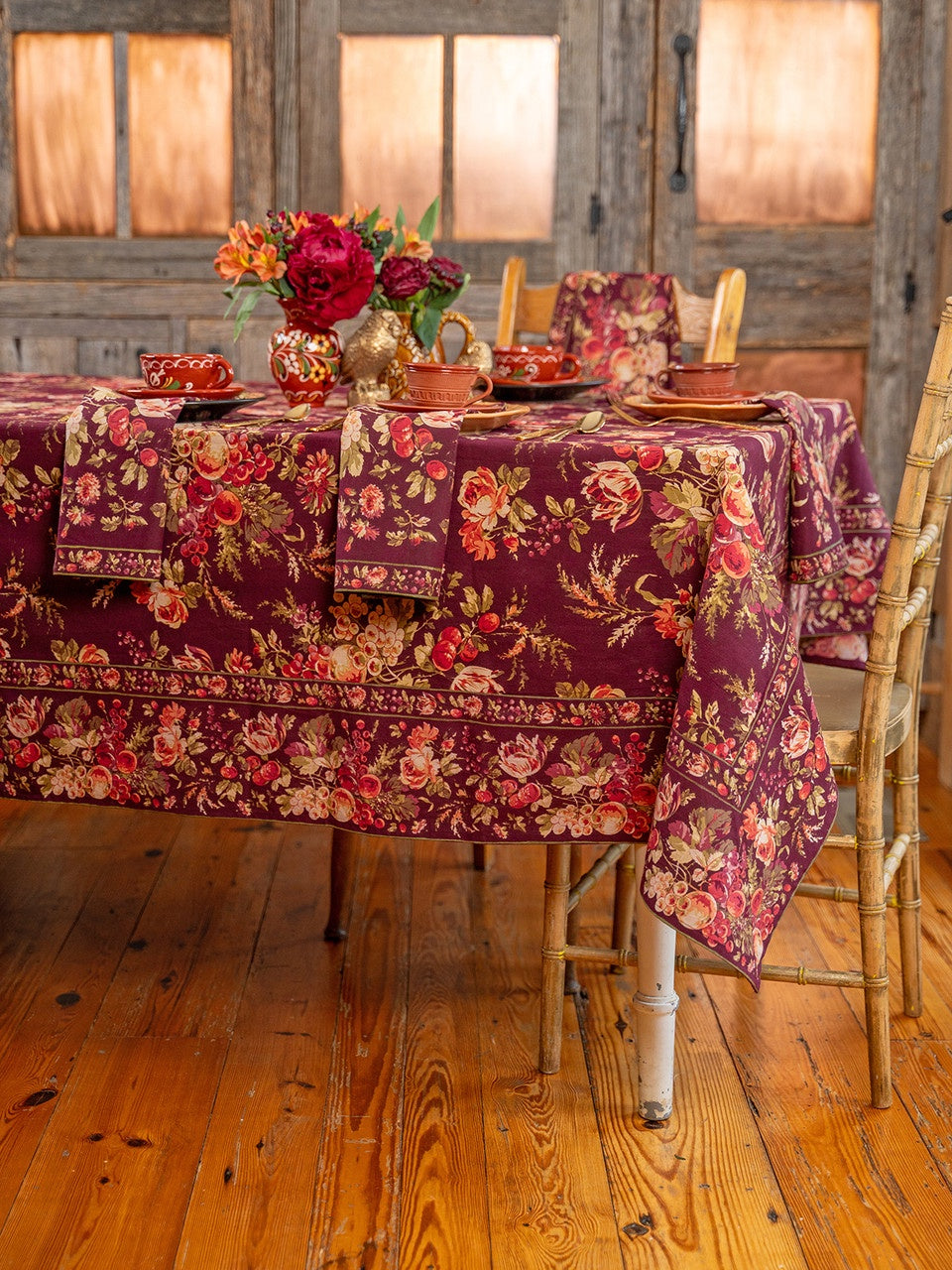 April Cornell Bountiful Harvest Table Cloth - Wine