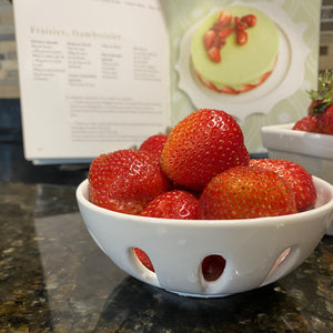 Round Berry Bowl Basket